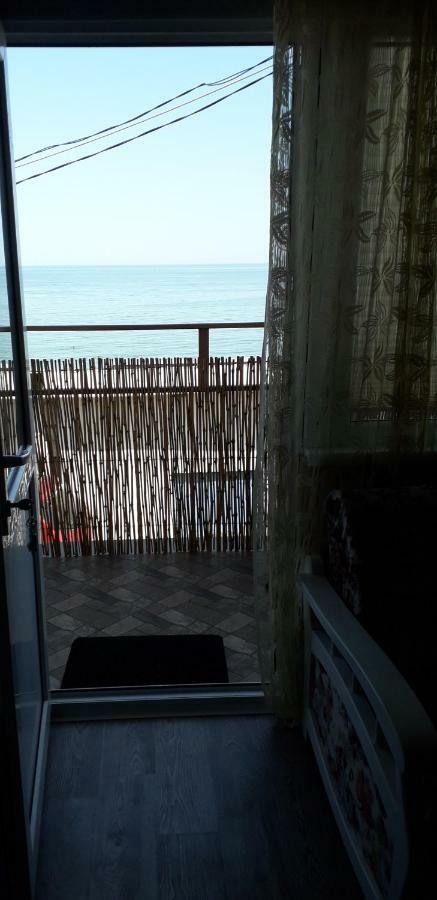 Apartment Moe More Odesa Exterior photo